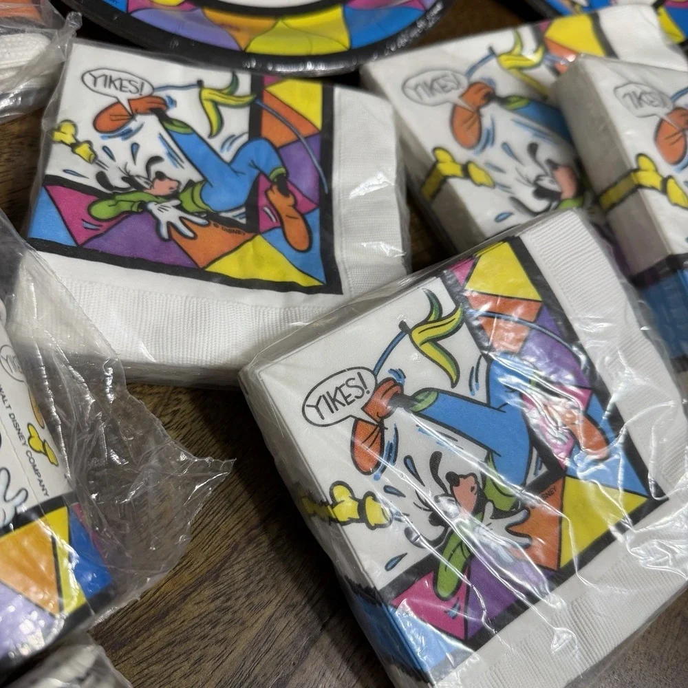 Vintage Disney Goofy Party Supplies Cups Napkins Tablecloth Sealed